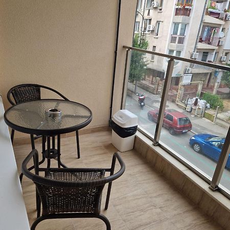 De Ja Vu 54 Apartment Burgas City Exterior foto